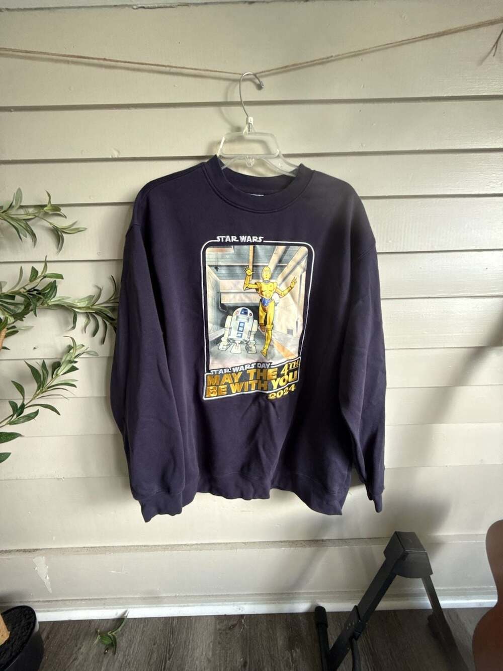 Star Wars May The 4th Be With You 2024 Droid Graphic Crewneck Sweatshirt